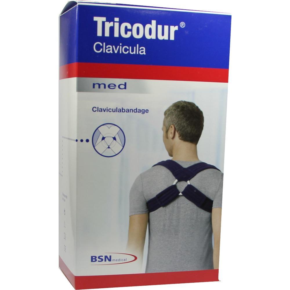 Ein Mann trägt eine Bandage für das Schlüsselbein auf seinem Rücken.