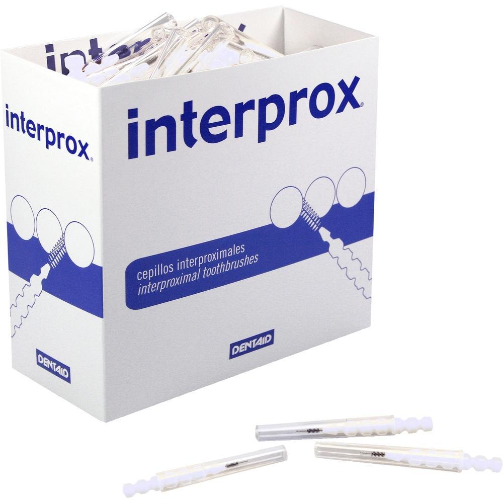 Ein Karton mit vielen kleinen Zahnbürsten für die Zahnräume.