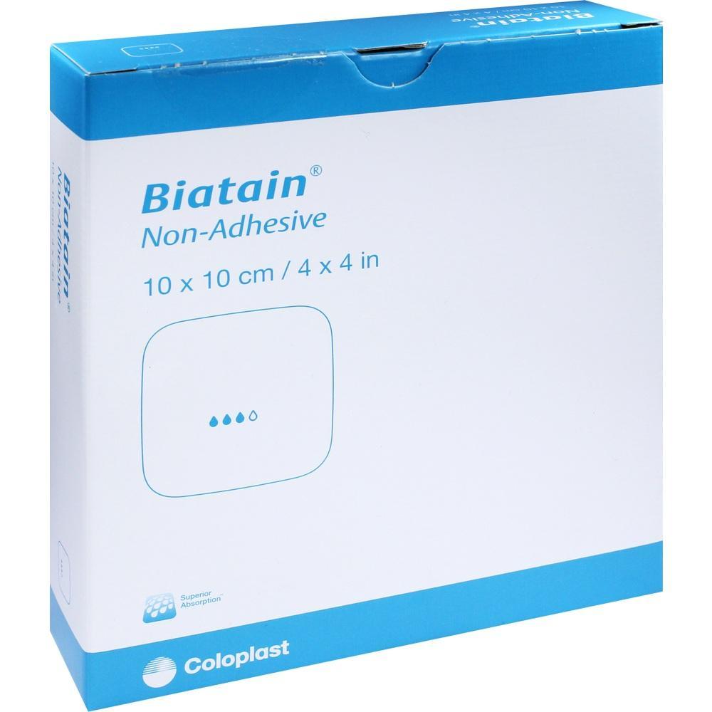 Eine wei&szlig;e Verpackung von Biatain Verband, Gr&ouml;&szlig;e 10x10 cm.