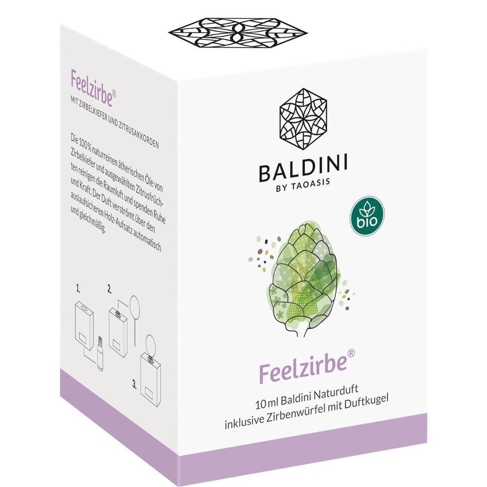Weiße Verpackung mit grünem Zapfen und der Aufschrift "Feelzirbe" von Baldini.