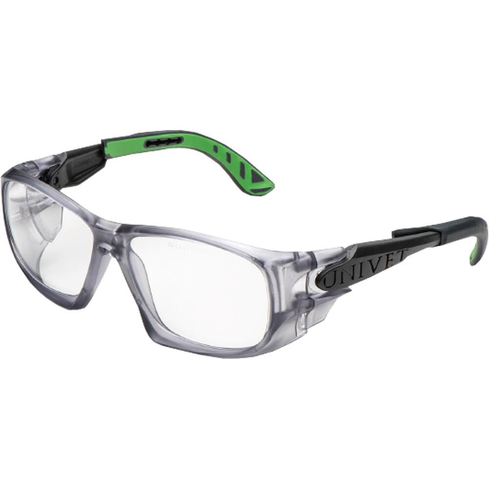 Eine klare Schutzbrille mit schwarzen und grünen Bügeln.